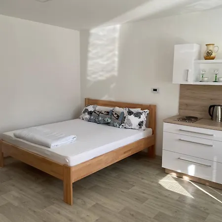 Appartement Utulna Garsonka V Prirode Pro 2 Osoby